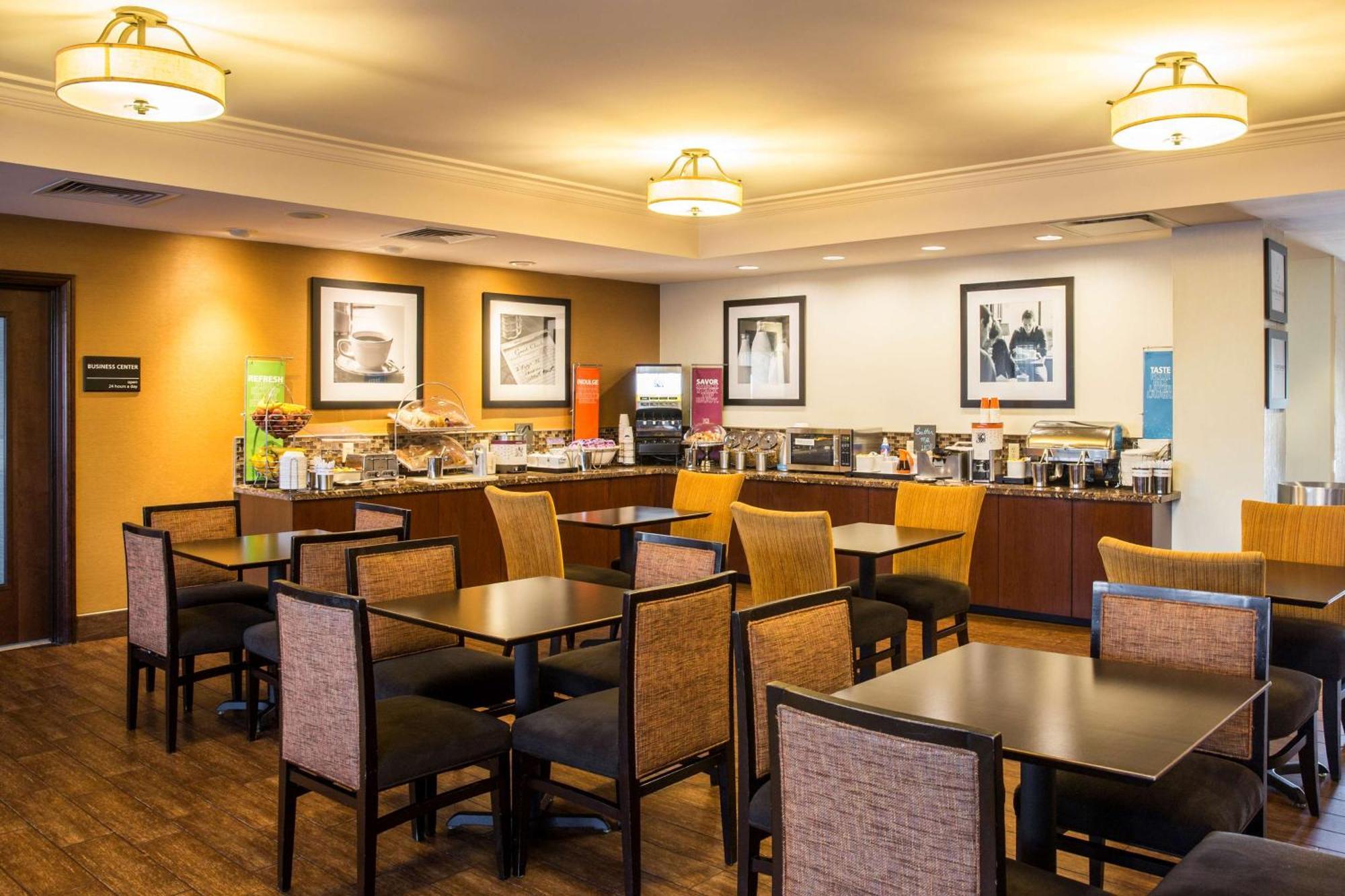 Hampton Inn Philadelphia-Airport Eksteriør billede