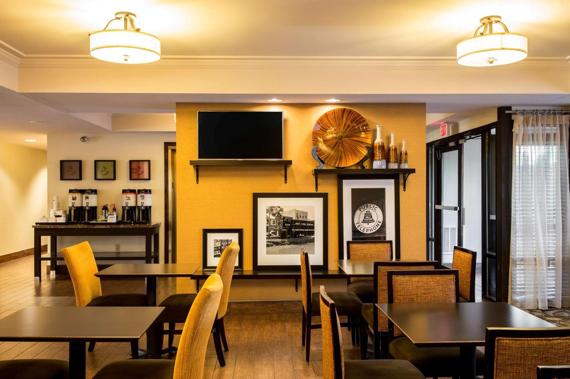 Hampton Inn Philadelphia-Airport Eksteriør billede